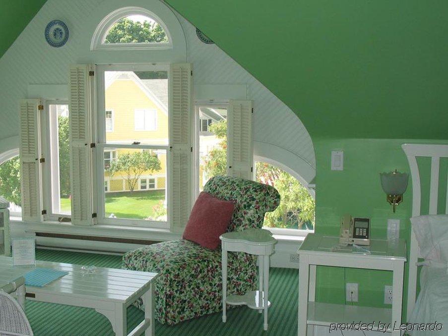 Hotel Iroquois Mackinac Island Room photo
